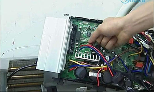 城区美的空调电话是多少